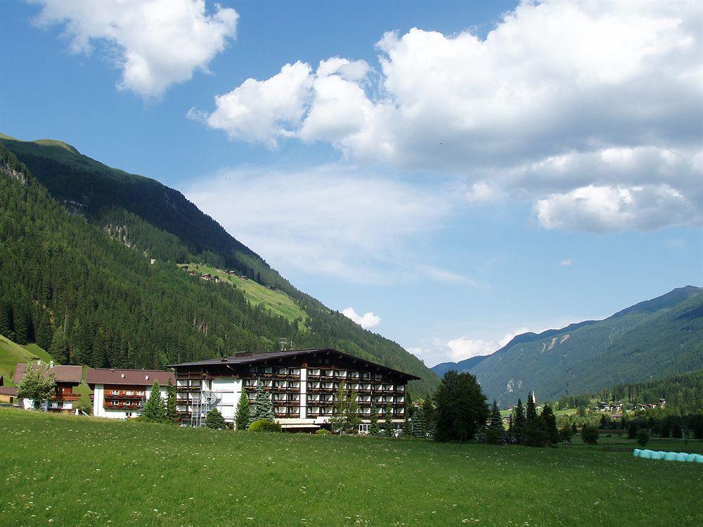 Hotel Alpenhof St Jakob in Defereggen Eksteriør billede