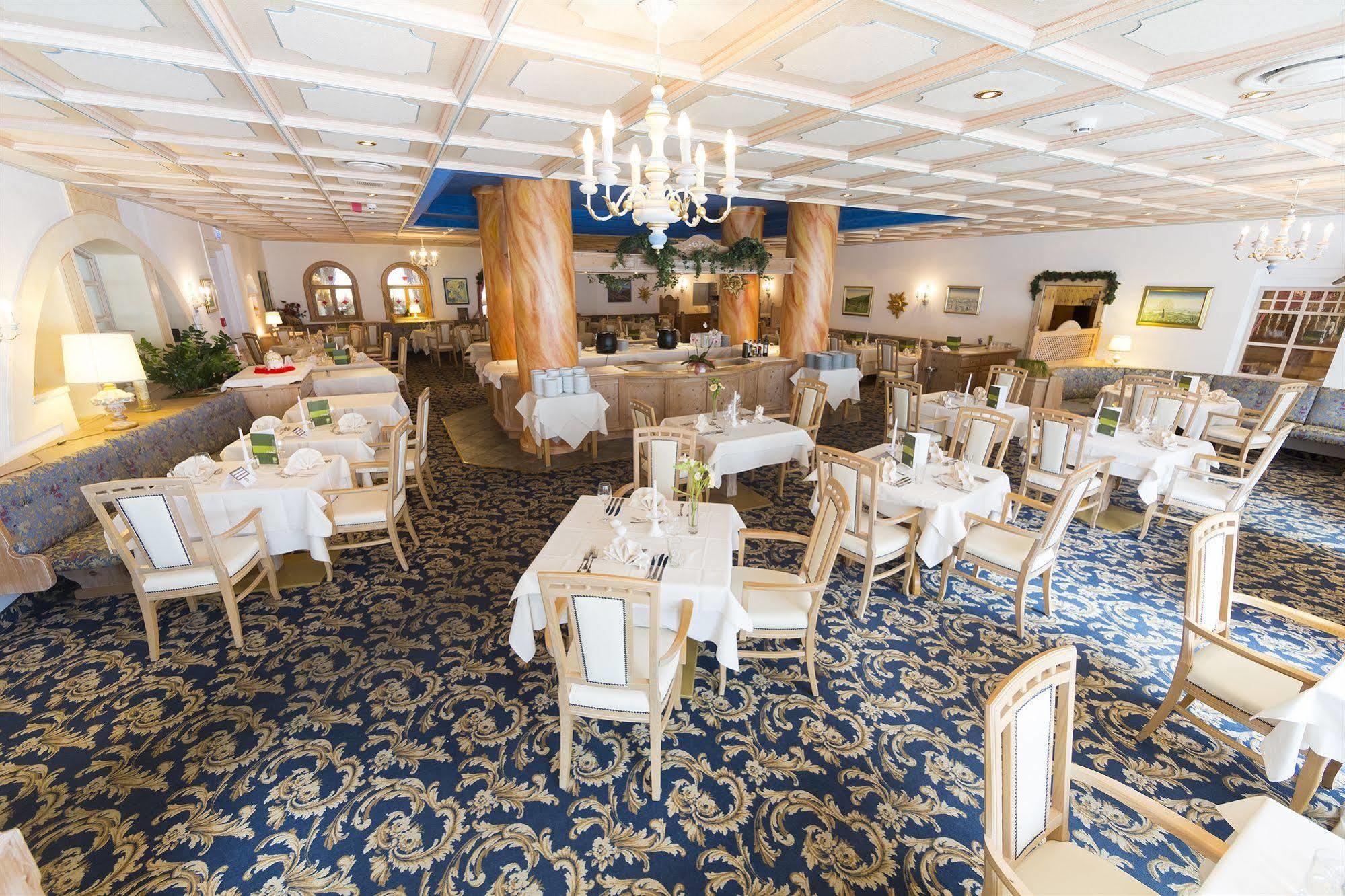 Hotel Alpenhof St Jakob in Defereggen Eksteriør billede