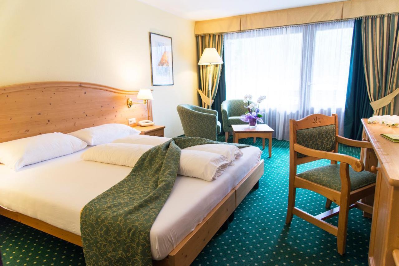 Hotel Alpenhof St Jakob in Defereggen Eksteriør billede